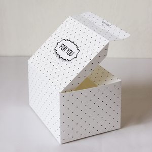 Özel Logo UV avantajı ile Premium beyaz patlayan konfeti hediye kutusu herhangi bir fırsat için sürpriz Pop-up kağıt tasarımı - Product Image 2