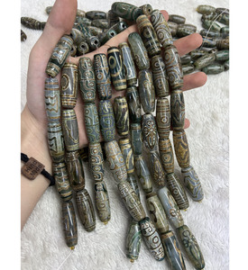 Toptan 40mm tibet antik yeşil <span class=keywords><strong>Dzi</strong></span> boncuk kırmızı siyah beyaz yeşil antika tibet akik boncuk bilezik yapımı için