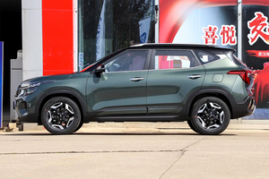 2023 עבור kia seltos 5-דלת 5 מושבים קומפקטי SUV גדול 1.5l fwd בנזין ספורט סיני משמש מכונית הילוכים אוטומטית הילוכים שמאל
