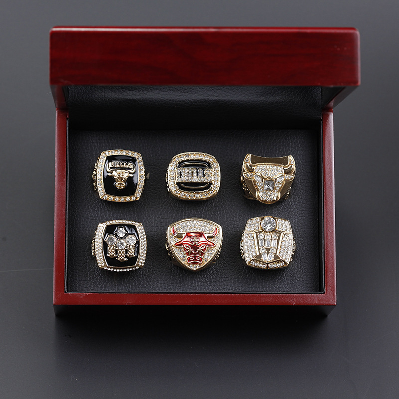 ring+Six-hole wooden box