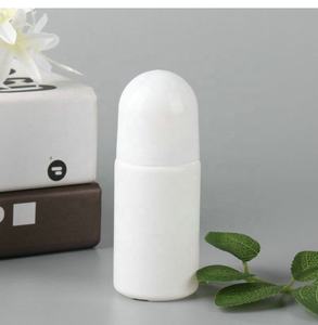 Doldurulabilir Deodorant kozmetik 75ml uçucu yağ Deodorant tı PP rulo konteyner kişisel ambalaj için