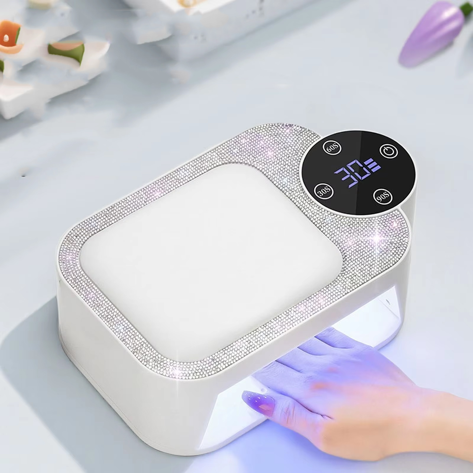 White-EU plug