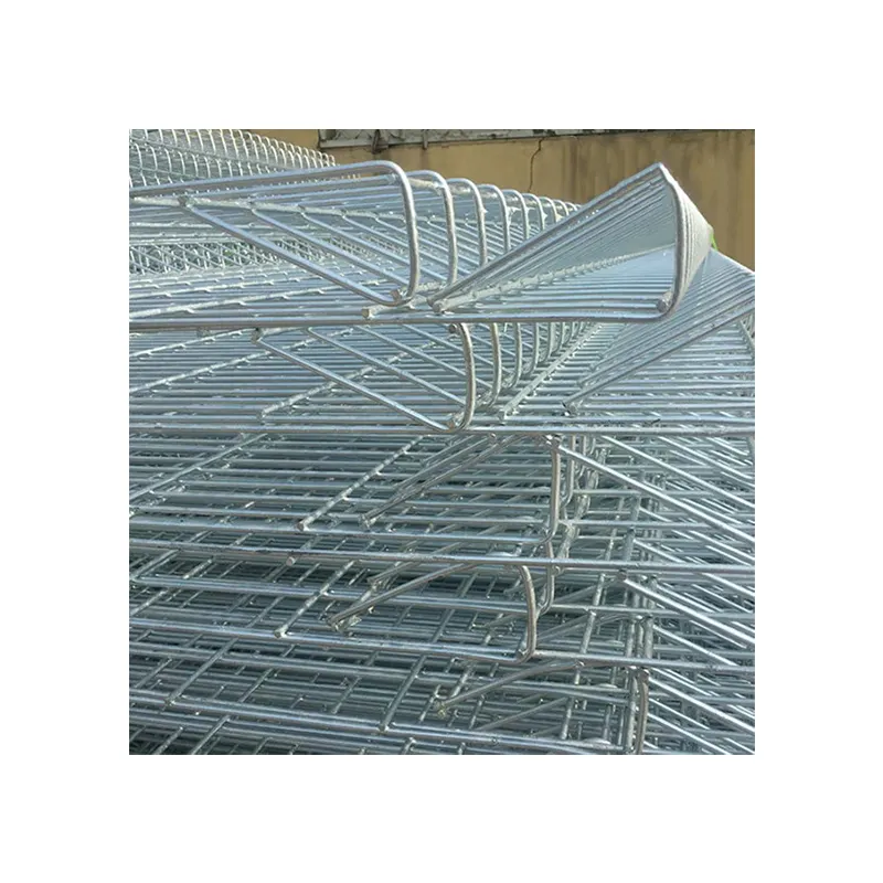 Roll Top Triangle Bending Brc Welded Wire Mesh Fence / Pvc Coated Brc Fence