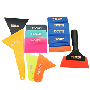 Rascador triangular pequeño duro resistente al desgaste de alta calidad POM Material plástico respetuoso con el medio ambiente Herramientas de instalación PPF - Product Image 6
