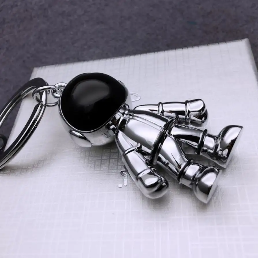 Manufacturer Wholesale No Minimum Metal Silver Key Chain 3D Souvenir Creative Astronaut Keychain With Pendant Keychain