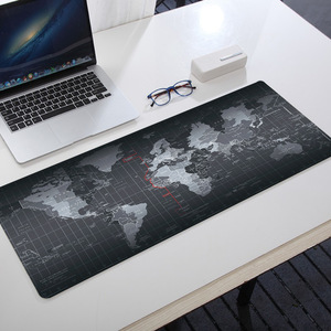 Alfombrilla de ratón negra pura simple supergrande de alto valor, alfombrilla de teclado acolchada con borde de bloqueo. - Product Image 5