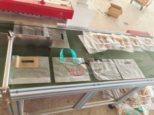 Máquina de fabricación de bolsas con asa Softloop para hacer cuerdas de bolsillo de parche multifuncional con sellado lateral automático de - Product Image 6