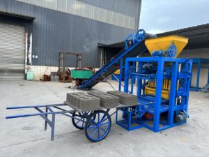 High Efficiency QT4-26 <strong>Block</strong> <strong>Making</strong> <strong>Machine</strong> Hollow Cement Fly Ash <strong>Block</strong> <strong>Making</strong> <strong>Machine</strong> Colored Paving <strong>Block</strong> Brick <strong>Making</strong> <strong>Machine</strong> - Product Image 3