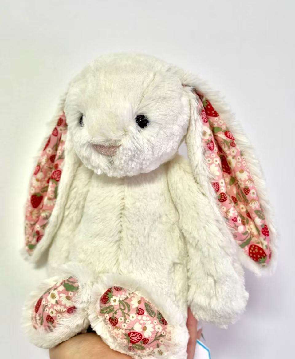 Lapin floral blanc