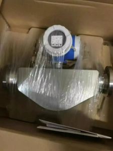 Original E+H Endress Hauser Proline <strong>Promag</strong> 53P50 2&quot; Electromagnetic Flowmeter - Product Image 2