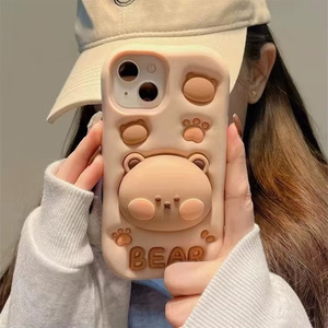 キャラクターiPhone16シリーズ用3D立体シリコンカバーかわいい漫画15プロマックスラブスタンドソフト保護電話ケース - Product Image 4
