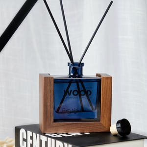 M & SENSE卸売レッドカラーファクトリーシルクスクリーンアロマティックリフィルオイルリードディフューザー - Product Image 2