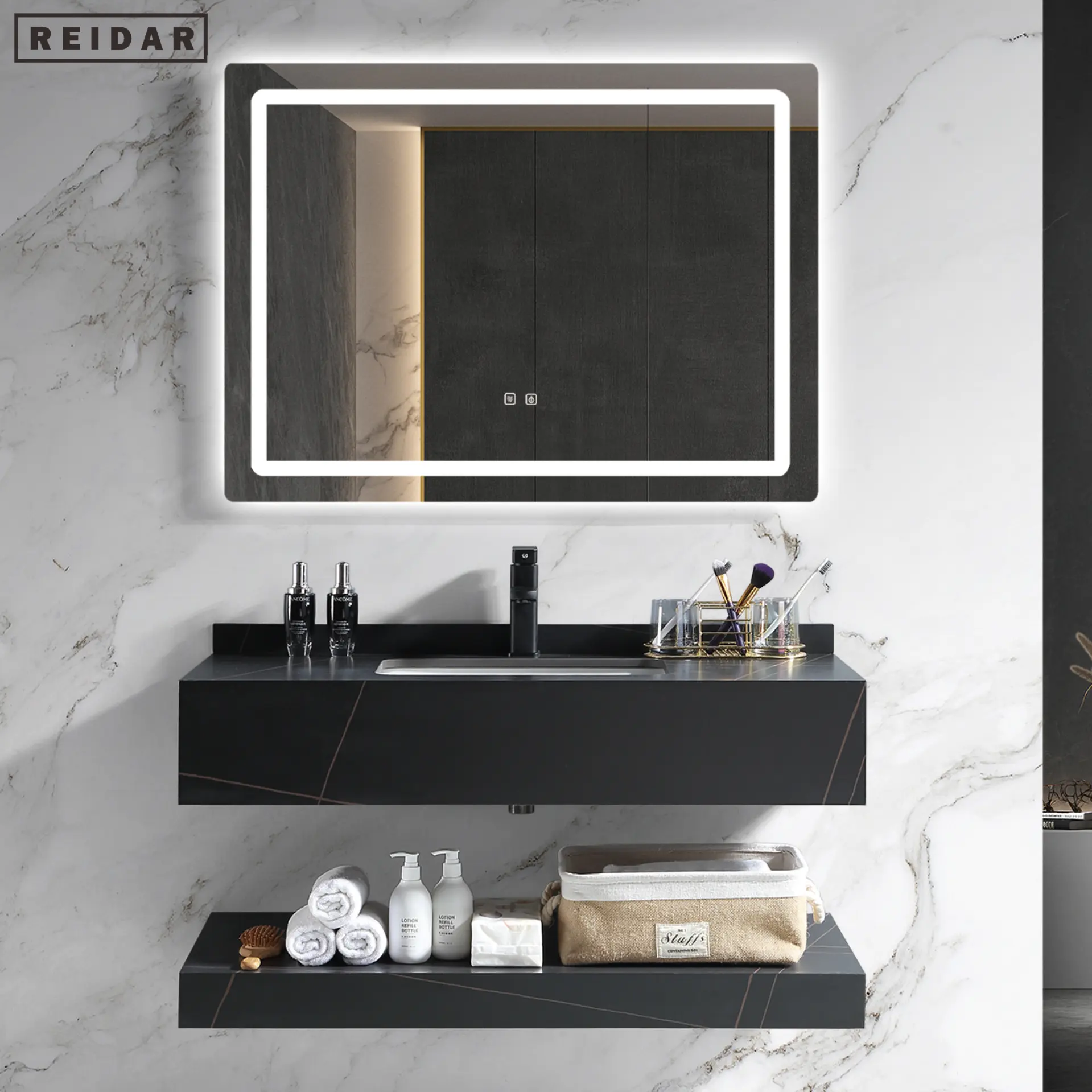 Gabinete de lavabo de tocador de baño de piedra sinterizada de mármol montado en la pared de lujo ligero con espejo