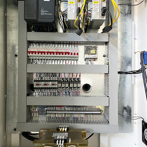 Precio de fábrica Torno CNC Ck6140 Guía lineal Máquina de torno horizontal de cama plana - Product Image 4