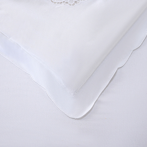 סט גליון כותנה טהור 100%, רקמה פרחונית כחולה לבנה עם ניקוב עדין, מצעים יוקרתיים רכים - Product Image 3