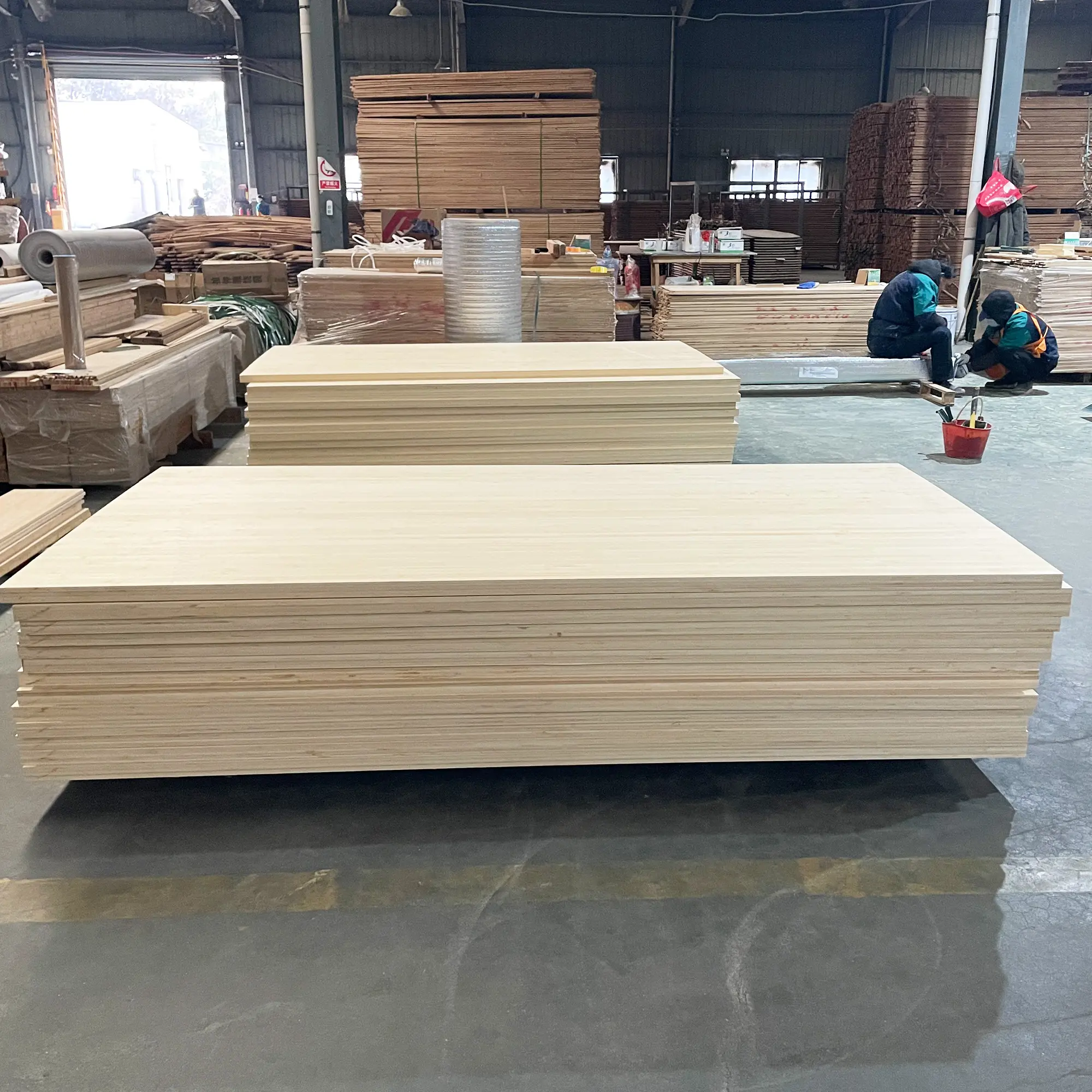 Kustom Pabrik FSC 3 mm-40 mm panel papan bambu dilaminasi lembar kayu lapis bambu alami untuk furnitur
