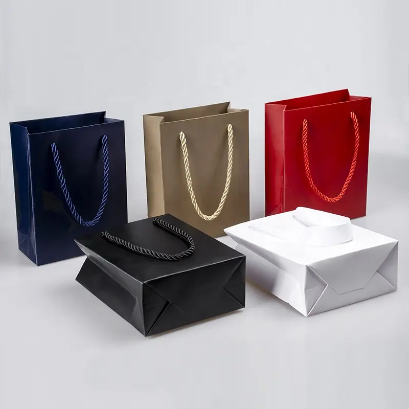 Sacos para presente, logotipo personalizado impresso de luxo de folha de ouro preto multicolor sacos de compras sacos de papelão jóias de papel sacos de embalagem