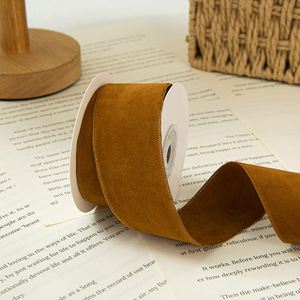 Phong Cách Hàn Quốc Hai Mặt Rắn Màu Nhung <span class=keywords><strong>Ribbon</strong></span> 4Cm Bow Bạc Foil In Thân Thiện Với Môi Quần Áo Tóc Hat <span class=keywords><strong>Ribbon</strong></span> - Product Image 6