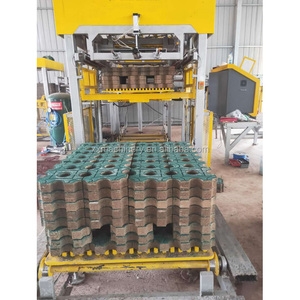 Línea de paletización de maquinaria Xingxin, apilador automático trabajado con máquina de bloques de la serie QT, solución de paletización de automatización de ladrillos - Product Image 6