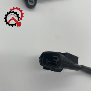 用于ZX240-3 ZX330-3 ZX330的<span class=keywords><strong>4hk1</strong></span> 6hk1发动机凸轮轴压力传感器8-98014831-0