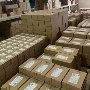 100% nuevo PLC Módulo de interfaz Sm 332 de salida lógica 6ES7332-5HF00-0AB0 Módulo de entrada analógica