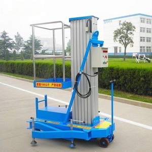 Plataforma elevadora de aleación de aluminio de un solo mástil retráctil móvil ligera personalizada de fábrica