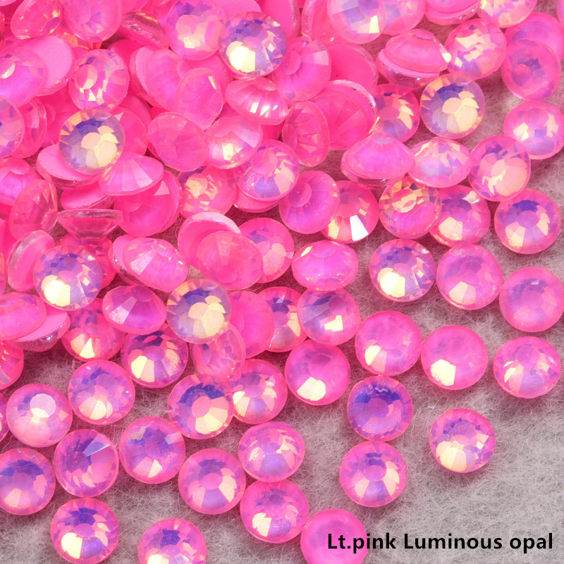 Lt.pink Luminous opal