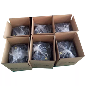 750瓦冷火花喷泉机DMX 512光束投影仪，带发光二极管光源，用于婚礼舞台和主题公园效果