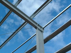 CE認証およびISO製品迅速なセットアップ事前に設計された高速設置金属構造処理ワークショップ