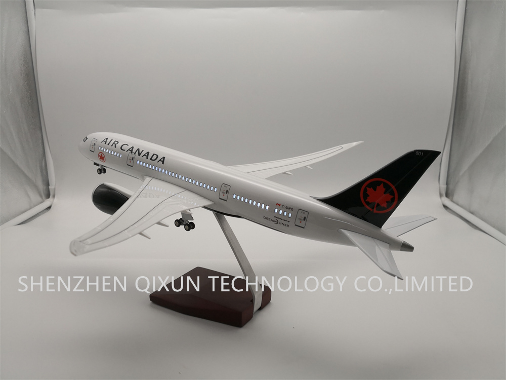 B787 Canada Noir