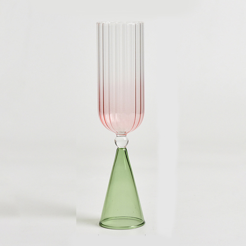 Gradient Red Cup + Green Base