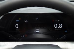 Changan เบนซินเบนซิน1.5ตันรถ SUV Uni-T Changan เบนซินเบนซินเบนซินแบบออโต้2WD LED หนังไฟฟ้าอเนกประสงค์ R20 ACC - Product Image 3