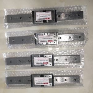 Japón IKO CNC Guía lineal Riel de guía lineal Bloque de guía lineal LWLF30 LWLF30BCS LWLF30C1BCSHS2 - Product Image 5