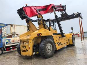 Second Hand Material Handling Equipment <strong>Used</strong> Reach <strong>Stacker</strong> 45 Ton SANY SRSC45V Reach <strong>Stacker</strong> - Product Image 4