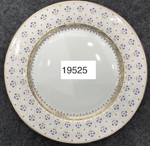 Czech Farfor Unique Shape Ceramic Dinnerware Set Complete Plate Dish with Gold <strong>Rim</strong> Eco-Friendly for Parties - Product Image 3