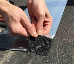 Băng keo chống thấm tự dính 1.5mm với lá nhôm gia cố để lát đường cao tốc công nghiệp - Product Image 4