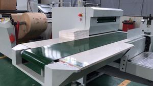 Automatic High Speed Square Bottom Roll Feeding Food Paper Bag Making <strong>Machine</strong> With One Line Printing Shopping Bag - Product Image 5