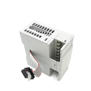 高速スイッチング制御アプリケーション用のFX5-16EYTES PLCトランジスタ出力モジュール - Product Image 2