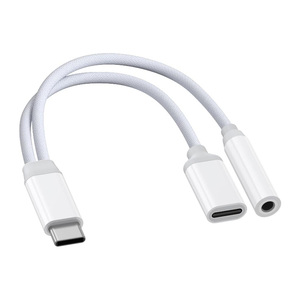 多功能2合1 Aux音频电缆转换器USB C型至3.5毫米音频充电器适配器，带快速充电 - Product Image 1