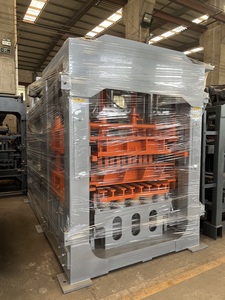 The Fully Automatic Integrated <strong>QT8</strong>-<strong>15</strong> Hollow Brick Interlocking <strong>Block</strong> Making <strong>Machine</strong> Is Selling Well - Product Image 6