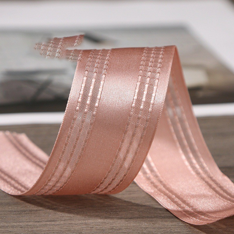 Rose tendre-2,5 cm, 50 ans par rouleau