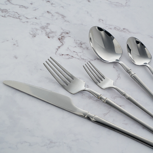 Sự kiện Morden <span class=keywords><strong>Flatware</strong></span> Set phong cách mới bằng thép không gỉ dao muỗng nĩa đặt giá tốt Bộ đồ ăn dao kéo cho tiệc cưới - Product Image 2