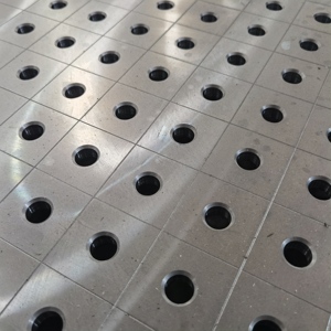 <strong>Multi</strong> <strong>Functional</strong> Porous Flexible Welding <strong>Table</strong> Nitriding Cast Iron Steel Nitriding and Nitriding Tools - Product Image 2