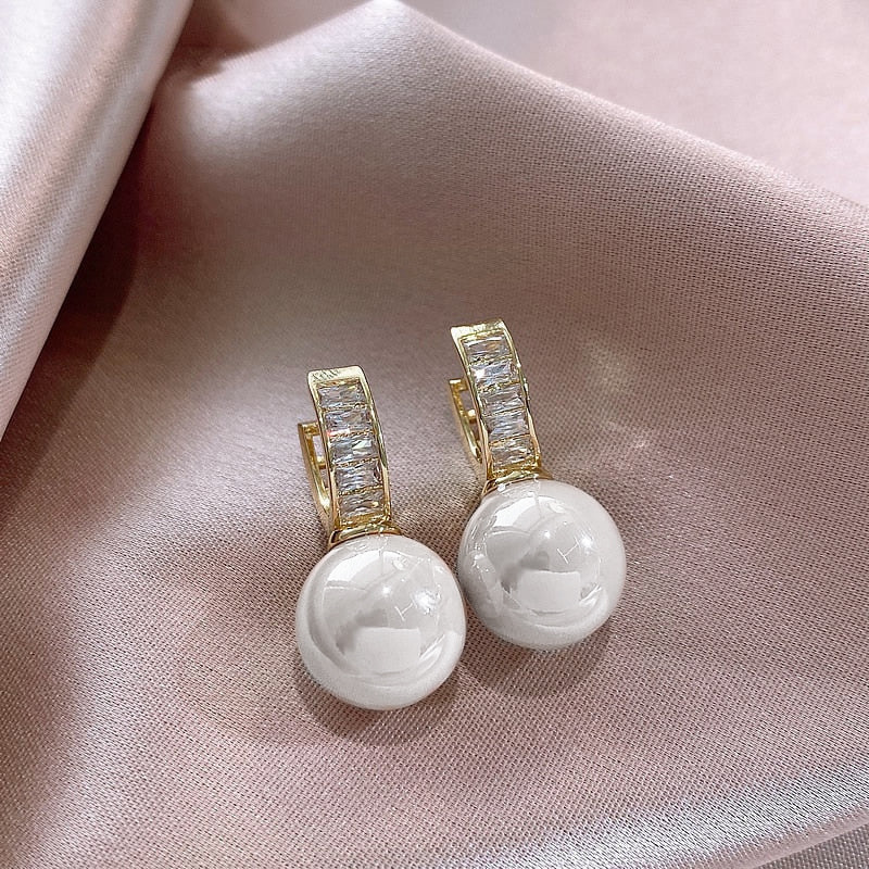 E2671 White