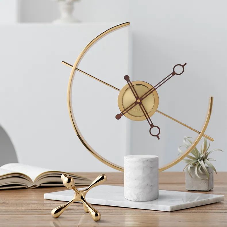 Jam Modern Minimalis Ornamen Kreatif Dekorasi Ruang Tamu Jam Waktu Marmer Cahaya Mewah Desktop Rumah Mode Jam Meja