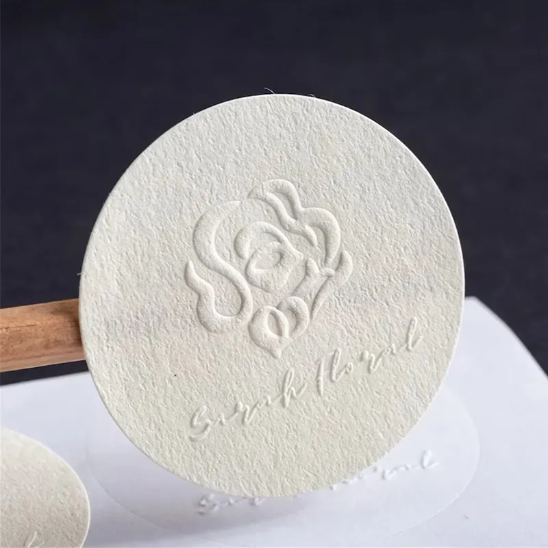 Pegatinas en relieve de papel de textura especial personalizadas con pegatinas de logotipo de formas variadas para embalaje y decoración