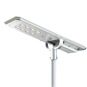240000 Lumen LED สูง 80W 100W 12 ฟุตเครื่องตรวจจับความเคลื่อนไหวกลางแจ้งโคมไฟสนามหญ้าโมดูล All In One ไฟถนนพลังงานแสงอาทิตย์สําหรับที่จอดรถ