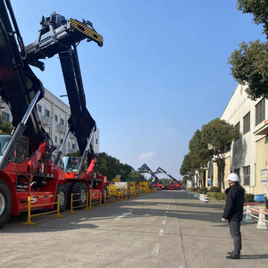 40 Ton Reach <strong>Stacker</strong> for Empty/full Load 20'/40' <strong>Containers</strong> Handling - Product Image 2