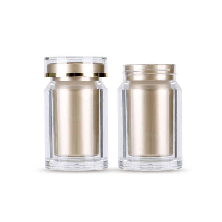 ด้านในสีทองใส