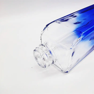 定制700毫升750毫升渐变蓝色方形玻璃酒瓶威士忌伏特加瓶氧化铝螺帽 - Product Image 5